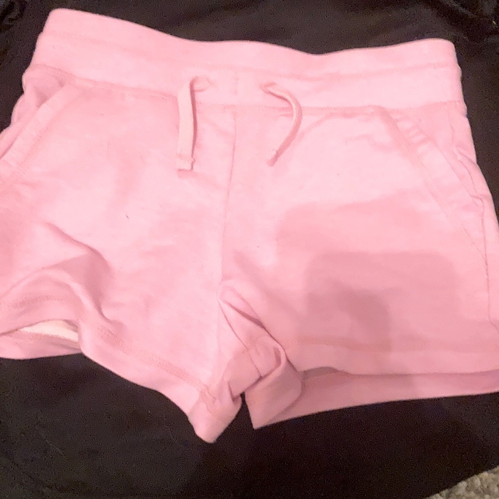 pink shorts